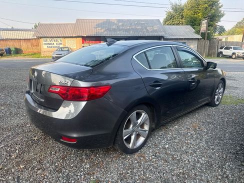 Used 2013 Acura ILX FWD image 4