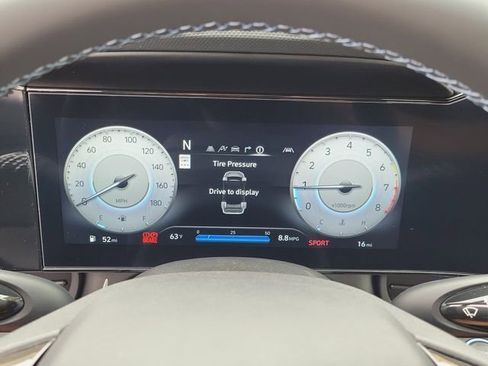 New 2026 Hyundai Elantra N FWD image 9