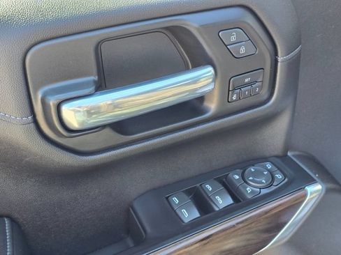 Used 2020 GMC Sierra 1500 SLT w/ SLT Premium Plus Package AWD/4WD image 20