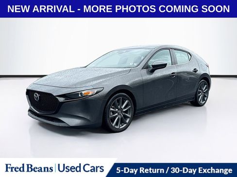 Used 2019 MAZDA MAZDA3 AWD Hatchback w/ Preferred Pkg image 3