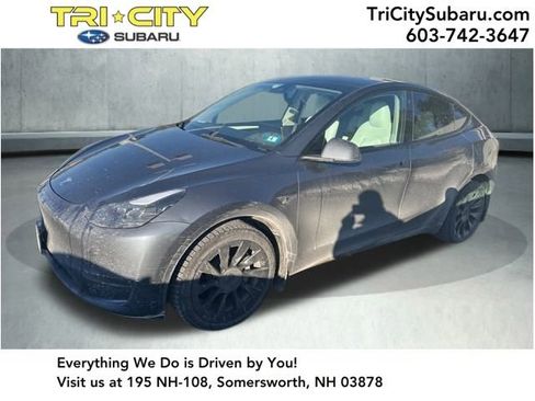 Used 2023 Tesla Model Y Long Range image 1