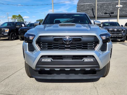 New 2026 Toyota Tacoma TRD Sport image 2