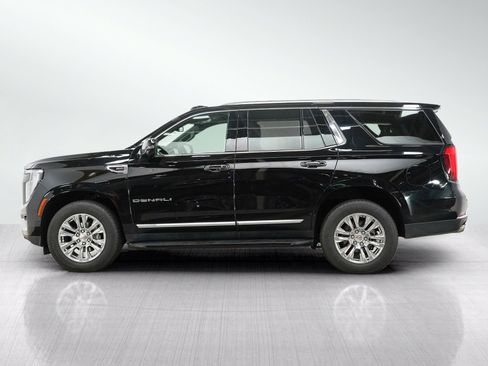 Used 2025 GMC Yukon Denali AWD/4WD image 2