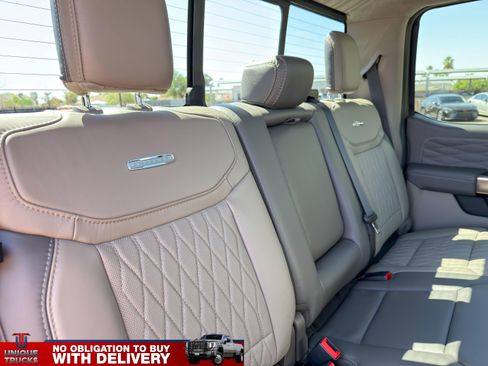 Used 2026 Ford F450 Platinum w/ Platinum Plus Package image 27