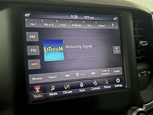 Used 2019 RAM 1500 Laramie AWD/4WD image 17