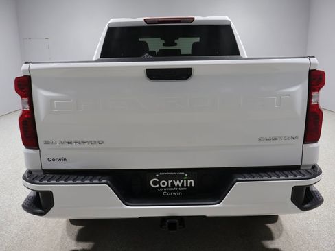 Used 2024 Chevrolet Silverado 1500 Custom AWD/4WD image 3