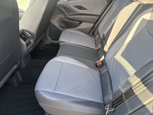 New 2026 Volkswagen Tiguan SE AWD/4WD image 27