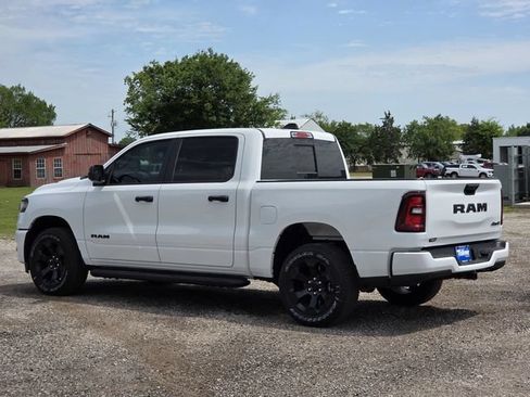 New 2026 RAM 1500 Express AWD/4WD image 4