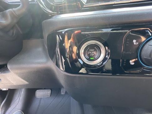 Certified 2022 Chevrolet Silverado 1500 LT image 17