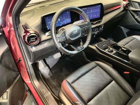 Used 2026 Chevrolet Equinox RS w/ Convenience Package III image 10