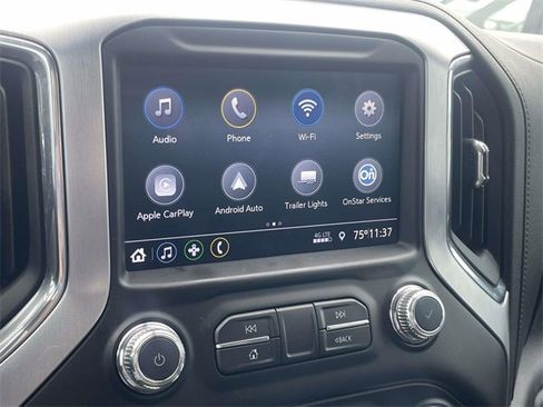 Used 2022 GMC Sierra 1500 SLE image 17