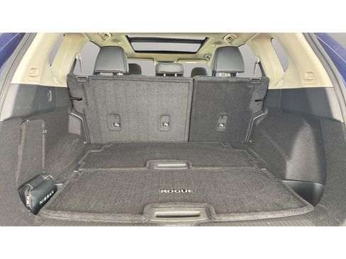 Certified 2023 Nissan Rogue SL w/ SL Premium Package AWD/4WD image 12
