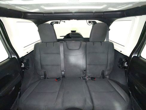 Used 2023 Jeep Wrangler Unlimited Sport AWD/4WD image 23