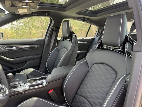 New 2026 Cadillac CT5 V Blackwing w/ Carbon Fiber 2 Package image 15