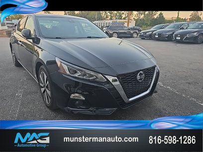 Used 2019 Nissan Altima 2.5 SV