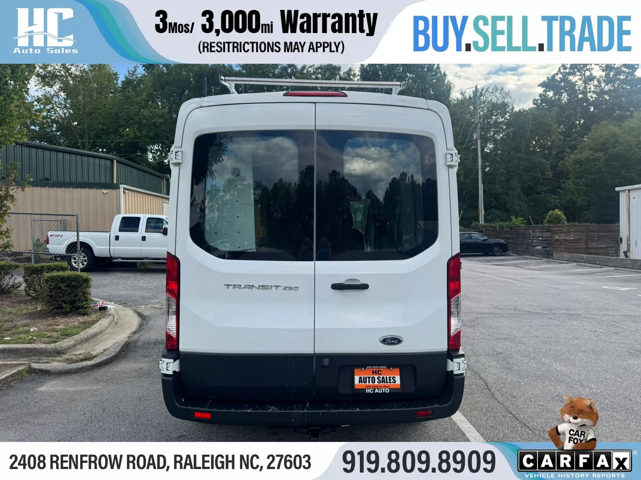Used 2017 Ford Transit 250 130 Medium Roof RWD image 4
