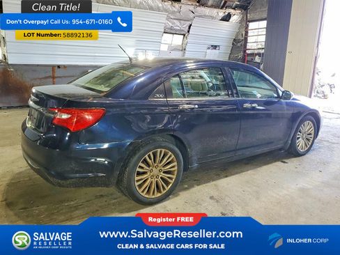 Used 2012 Chrysler 200 Limited FWD image 4