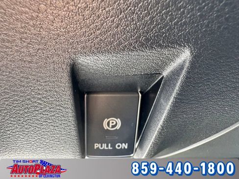 Used 2024 Nissan Ariya FWD image 26