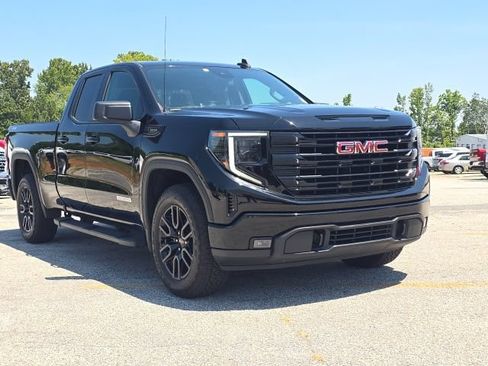 Used 2024 GMC Sierra 1500 Elevation AWD/4WD image 7