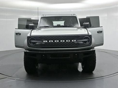 Used 2024 Ford Bronco Badlands w/ Sasquatch Package image 33