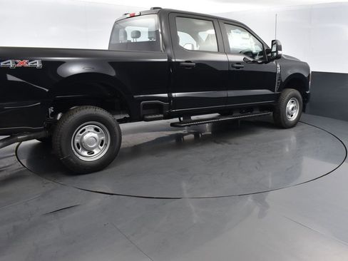 New 2026 Ford F250 XL image 4