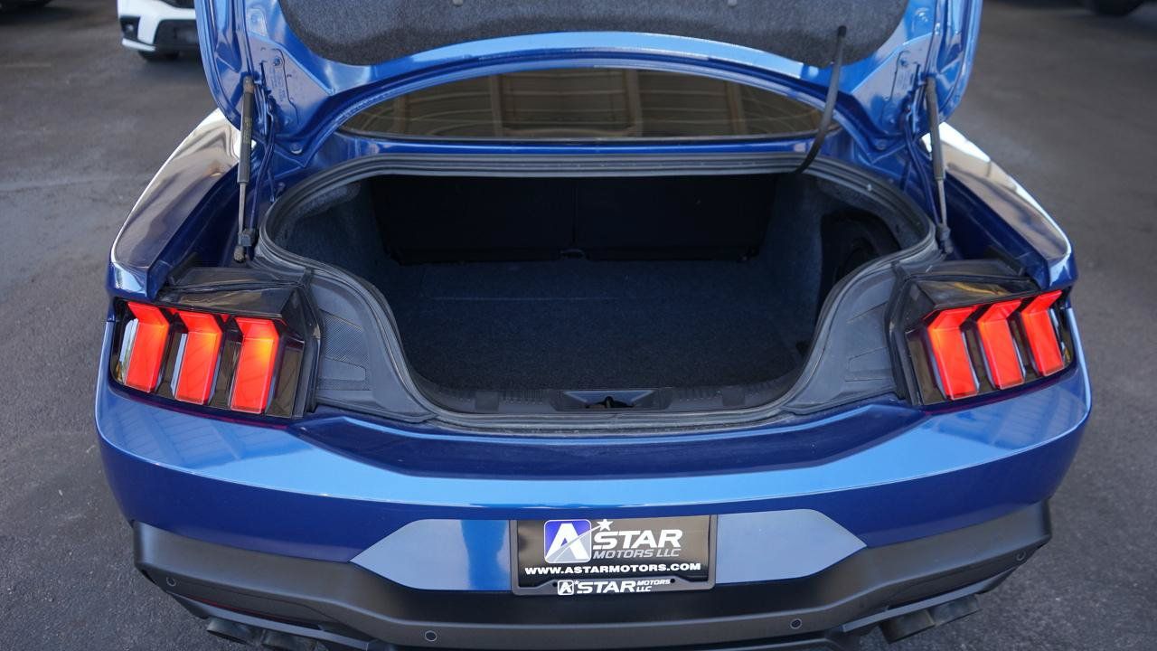 Used 2024 Ford Mustang GT Premium RWD image 21