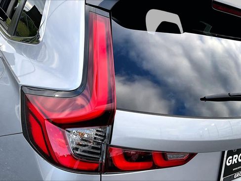 Used 2023 Honda CR-V EX-L image 29