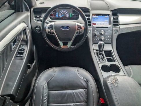 Used 2019 Ford Taurus SEL w/ Equipment Group 201A FWD image 10