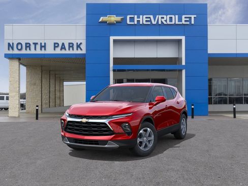 New 2026 Chevrolet Blazer LT FWD image 8