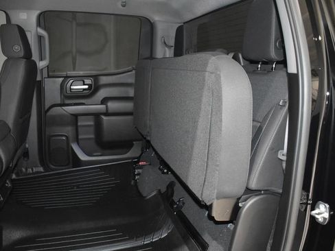 Used 2022 Chevrolet Silverado 1500 Custom Trail Boss image 28