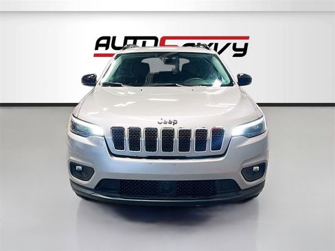 Used 2022 Jeep Cherokee Latitude Lux image 2