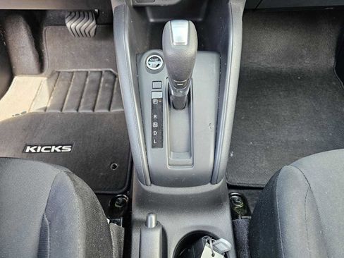 Used 2024 Nissan Kicks S image 25