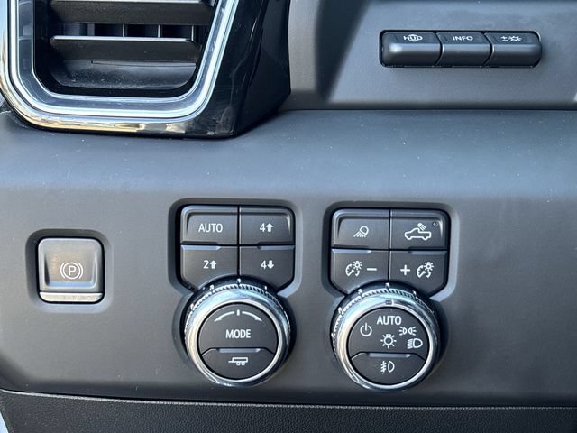 Used 2023 GMC Sierra 1500 Denali Ultimate AWD/4WD image 17