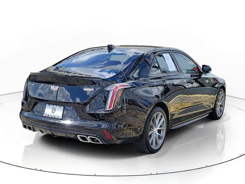 Used 2025 Cadillac CT4 V w/ Technology Package AWD/4WD image 4