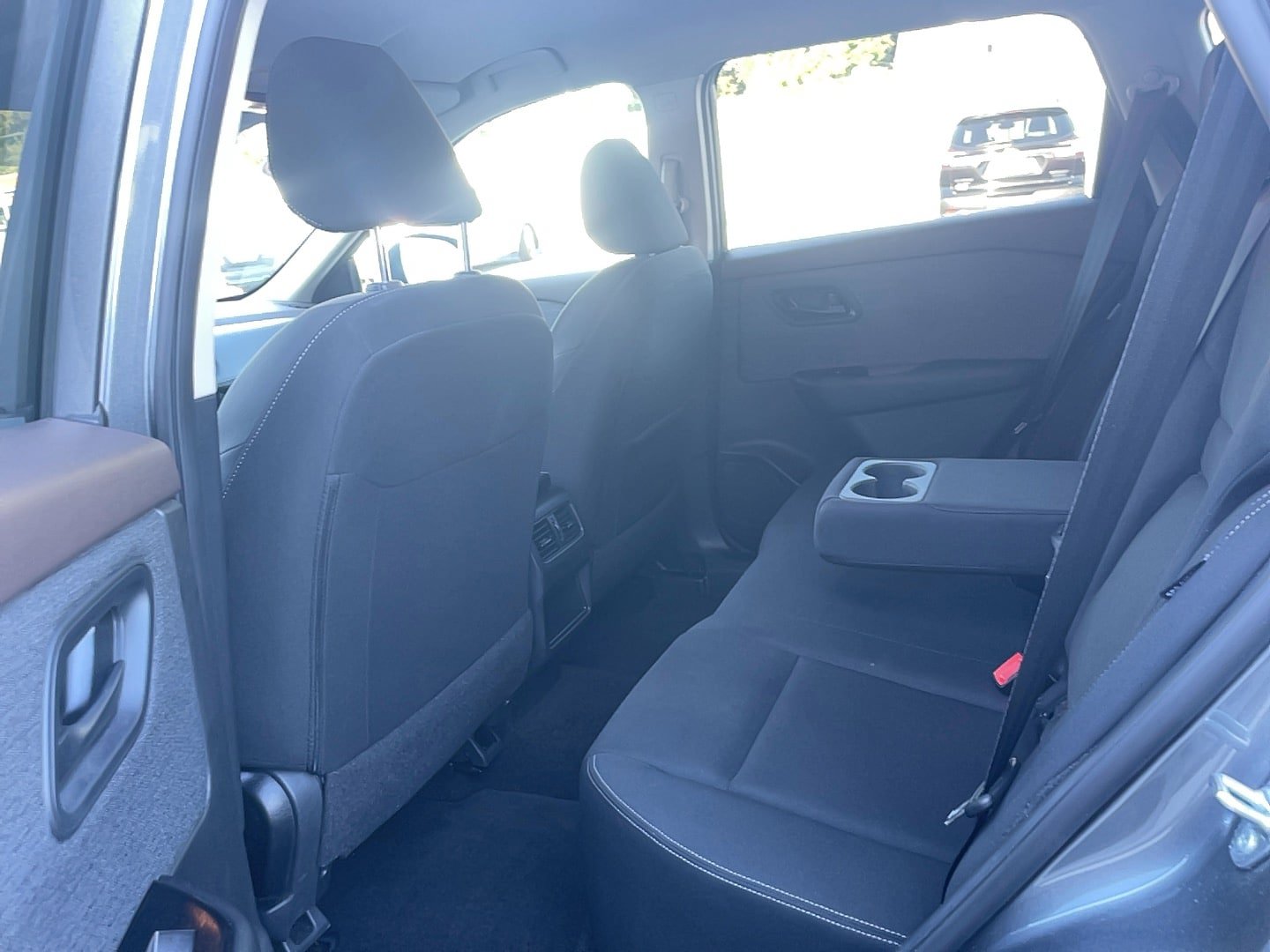 Used 2023 Nissan Rogue S AWD/4WD image 11