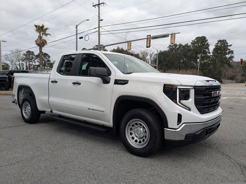 New 2026 GMC Sierra 1500 Pro image 2