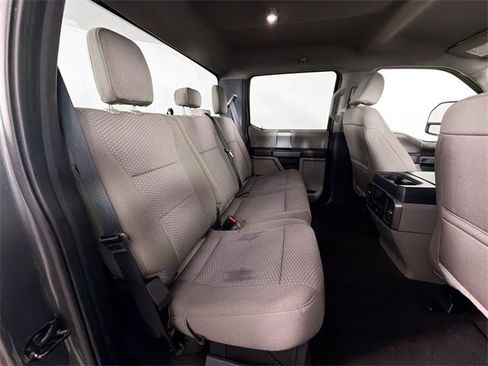 Used 2022 Ford F250 XLT w/ Black Appearance Package image 32