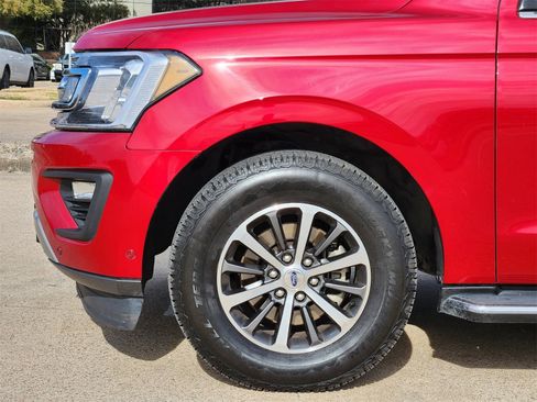 Used 2020 Ford Expedition XLT w/ Equipment Group 202A image 9