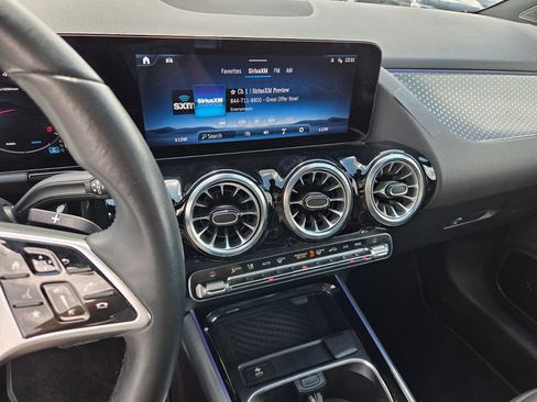 Used 2024 Mercedes-Benz GLA 250 image 23