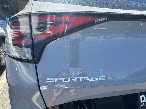 Used 2023 Kia Sportage SX AWD/4WD image 32