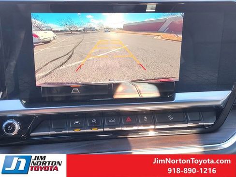 Used 2023 GMC Sierra 1500 SLT w/ SLT Premium Package image 19