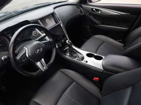 Used 2019 INFINITI Q50 Luxe w/ Cargo Package (L96) RWD image 6