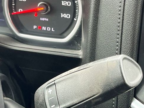 Used 2021 Chevrolet Silverado 1500 High Country w/ Technology Package image 17