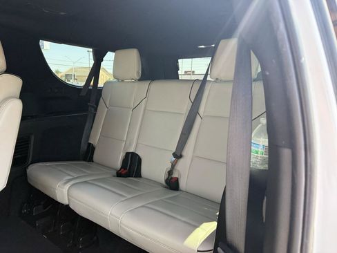 Used 2021 Cadillac Escalade ESV Sport w/ Driver Assist Tech Package AWD/4WD image 20