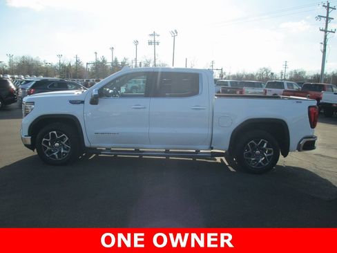 Used 2022 GMC Sierra 1500 SLT w/ SLT Premium Package image 9