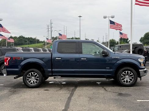 Used 2017 Ford F150 XLT w/ Equipment Group 302A Luxury AWD/4WD image 4
