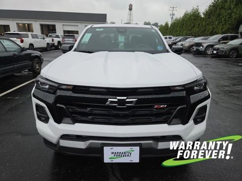 New 2026 Chevrolet Colorado Z71 w/ Technology Package AWD/4WD image 2