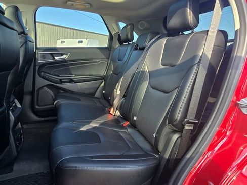 Used 2022 Ford Edge Titanium w/ Class II Trailer Tow Package AWD/4WD image 14