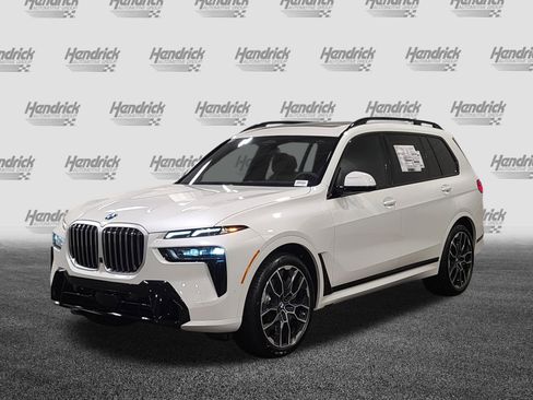 New 2026 BMW X7 xDrive40i AWD/4WD image 3