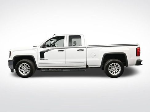 Used 2016 GMC Sierra 1500 SLE w/ SLE Value Package AWD/4WD image 2